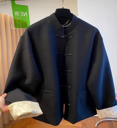 中式立领盘扣设计夹克亮相英超