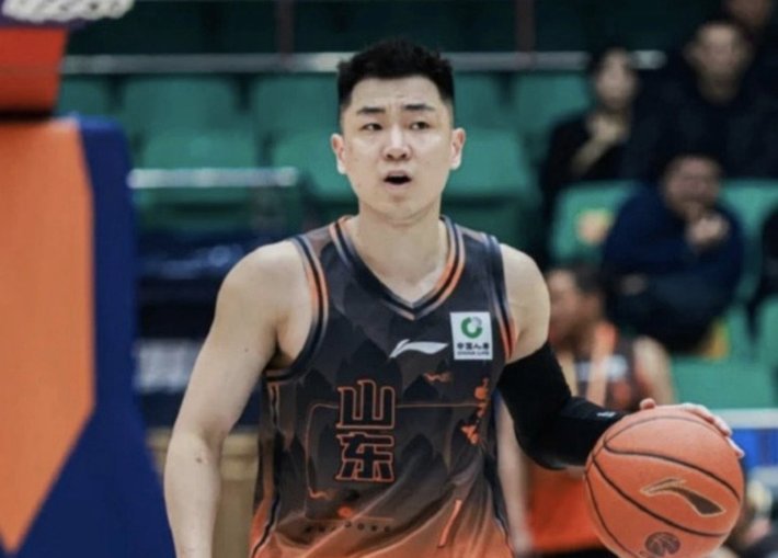 媒体人：U17球员面临职业抉择，有球员已遇到转会纠纷