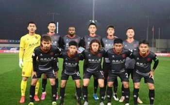 成都蓉城主帅约翰五月力夺中超最佳教练