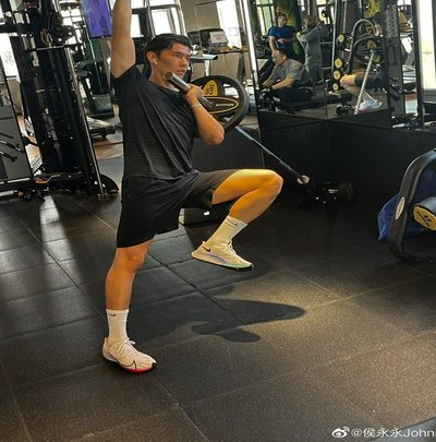 侯永永乌龙球 决胜时刻新鹏城胜玉昆