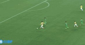 张稀哲突施冷箭中柱后破门！国安2-1浙江