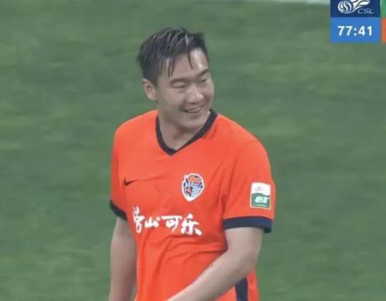 中超：海港1-1英博，李新翔补时绝平，斯坦丘点射