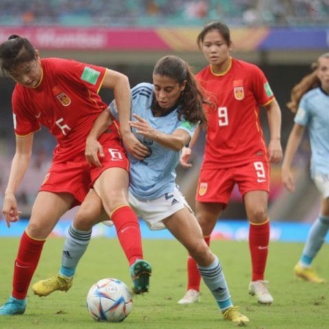 官方：黄嘉欣当选U20女足5-0新喀里多尼亚全场最佳球员